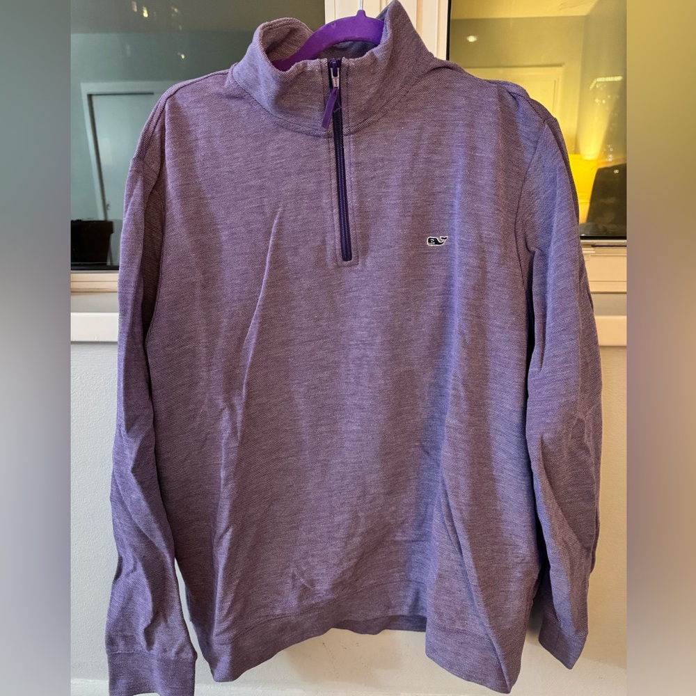 Vineyard Vine Quarter Zip, excellent condition. XL Purple
